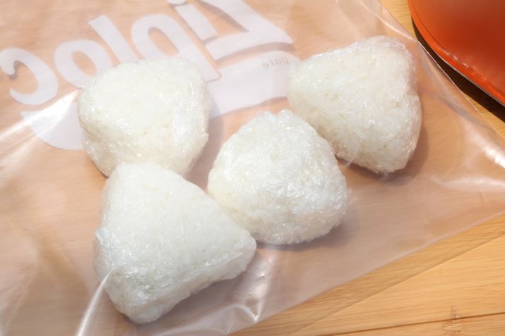 HAN-goɂ͕ۉ@\ڂĂȂ̂ŁAc͂͂ɂɂăN[[{bNXɕۑĂƂł傤B́Â܂ܐHׂAĂɂɂA`ĂЂɂƂ܂