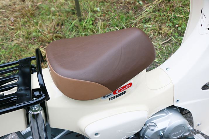 ō₷V[g傫ȕύX͂ȂAV[g͐ヂfƔ3mmAbv738mmƂȂĂ