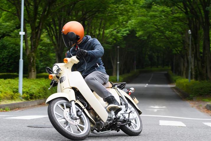 X̌_Ȃ悤ȃV[łǍオAȂ̂yȂ