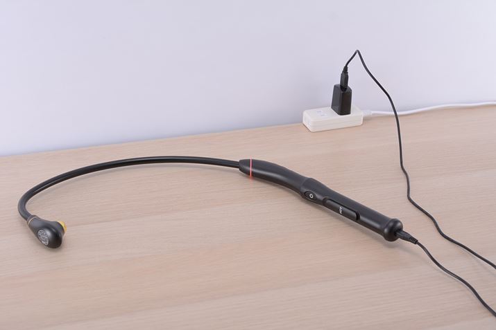 [dɂ́At̃P[uACA_v^[gpBobe[cʃ[̏Ԃ疞[d܂Ŗ3Ԃ܂