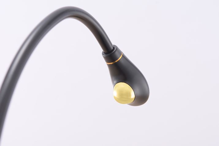 @\IɂƁA{̐[ɂ鉷iF̕jȂ܂