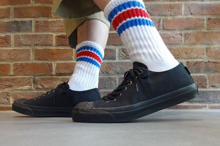 I[ubNł܂Ƃ߂jC镵͋C