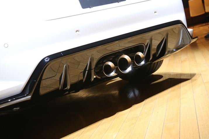 3{óugvGL][XgVXevƁAX^reBuAfBt[U[v