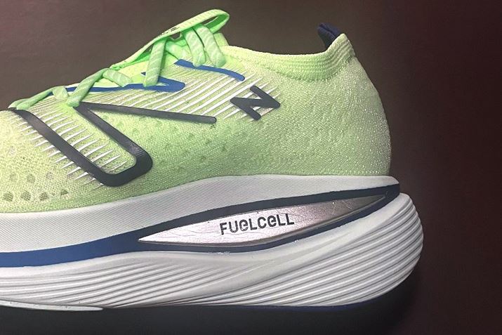 eւ~bh\[fށut[GZvAu[hAXeBbNXiEAjv߂40mmȓƂK𒴂č̗p