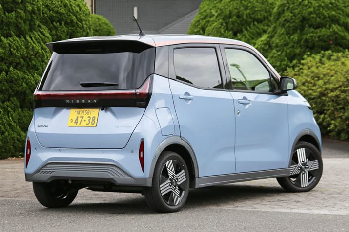 YuTNṽtgGNXeAƃAGNXeABx[XƂȂĂY̌yԁufCYvƂ́AقȂ鑢`ւƍ荞܂Ă