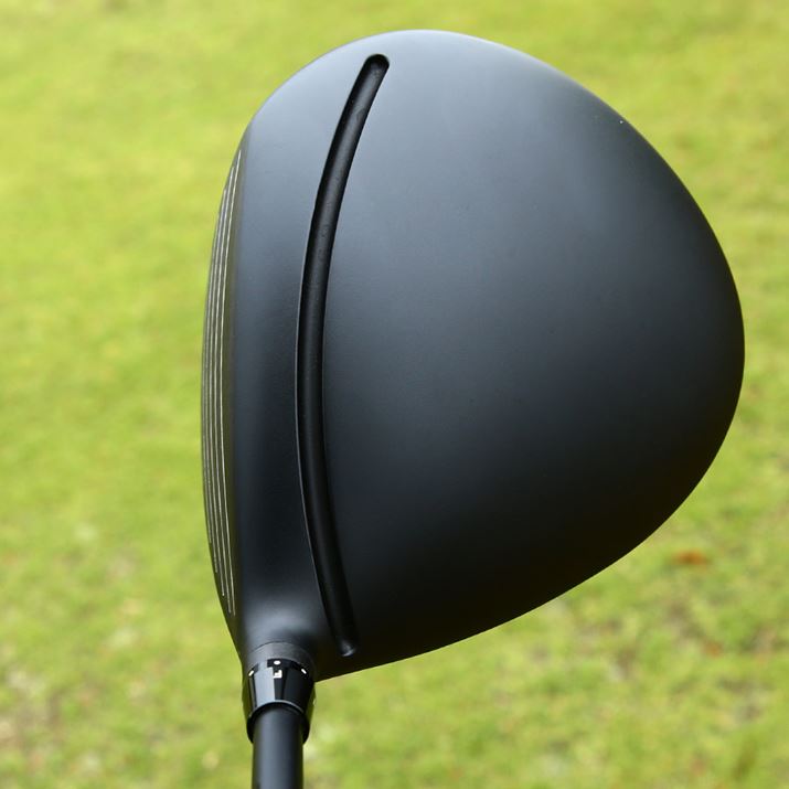 Op`ɋ߂AgDƃwbhɊp`BNẼXbǵup[g`vƌĂ΂̂ŁANE܂ă{[߂邽߂̃eNmW[łBwbh̐ς460cc