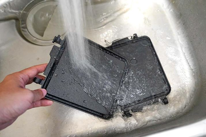 v͂̓SȂ̂ŁAȒPI ㉺ɕĊې􂢃IbP[ł