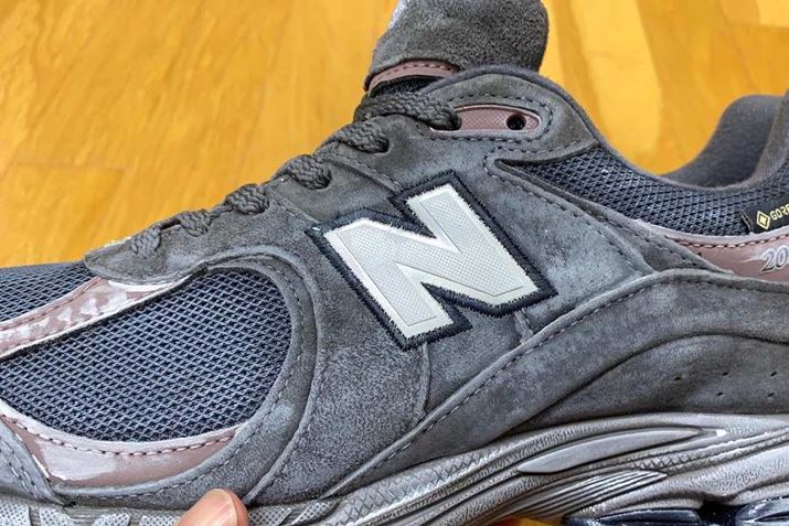 bVɏ㎿ȃsbOXLkobNgݍ킹AꂽʋCƍ𗼗BɑŜɃGCWOH{ABe[WĂ܂