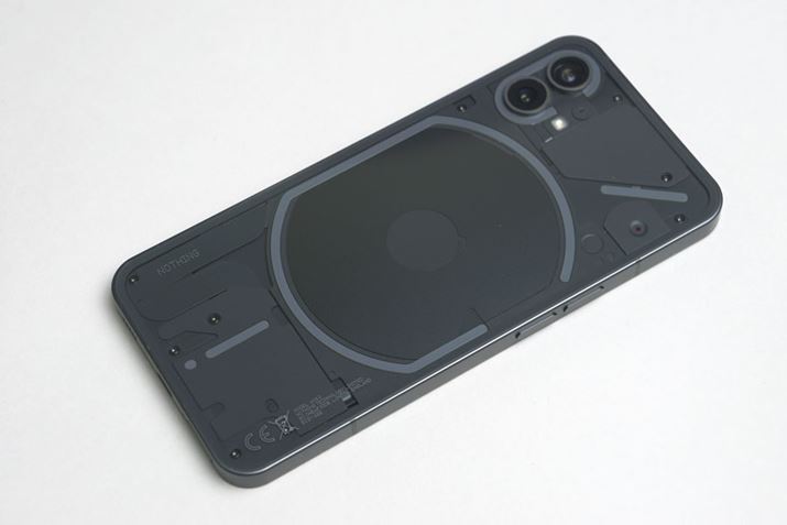 fUC͂́uPhone(1)vB̎͂ɔ낤