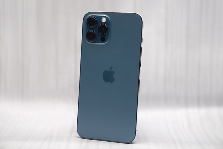 AbvuiPhone 12 Pro Maxvi256GBApVtBbNu[ANTThRSIMbNς݁jBQIł̔̔i104,280~iōj[̎ʐ^ׂ͂ăQIoCrܖkXɂĔ̔Ă̂łBi2024N31_̃QIoCrܖkXXł̉iłB