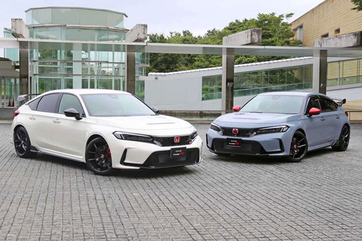 6ڂƂȂz_ V^uVrbN^CvRvA2022N92ijɔB摜́AWԁi{fBJ[́u`sIVbvzCgvjŁAE͏ANZT[ԁi{fBJ[́u\jbNO[p[vj