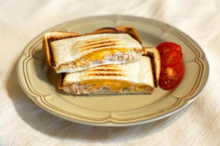 ciƃ`[YŃzbgThɂB̂̋ނ͂ݏo邱ƂȂA[ꂽzbgThɎdオ܂