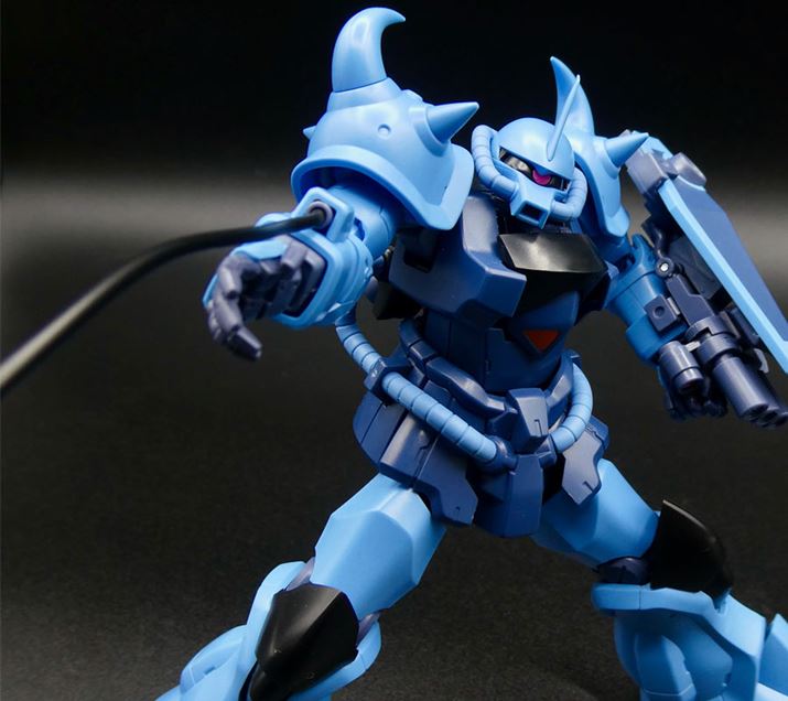 q[gEC[͉EɃp[cւő܂