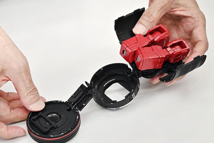 YWJĂlqBLm̍\YuLYv̏ےł郌bhCiY̐[j́A{bg[hł̂܂܃fUCɐ