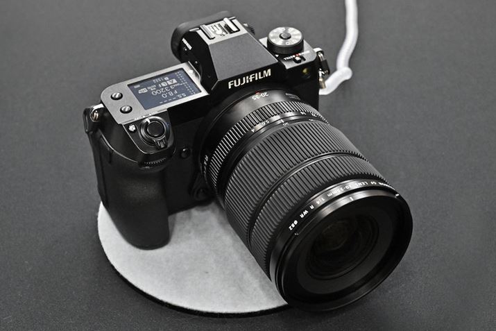 [WtH[}bgZT[̗p~[XuGFXV[Yvp̌YuGFYvł́A35mmZŏœ_16mm̉pɑΉ钴LpY[YutWmY GF20-35mmF4 R WRv\ꂽB2022N929ŁAi403,700~iōj