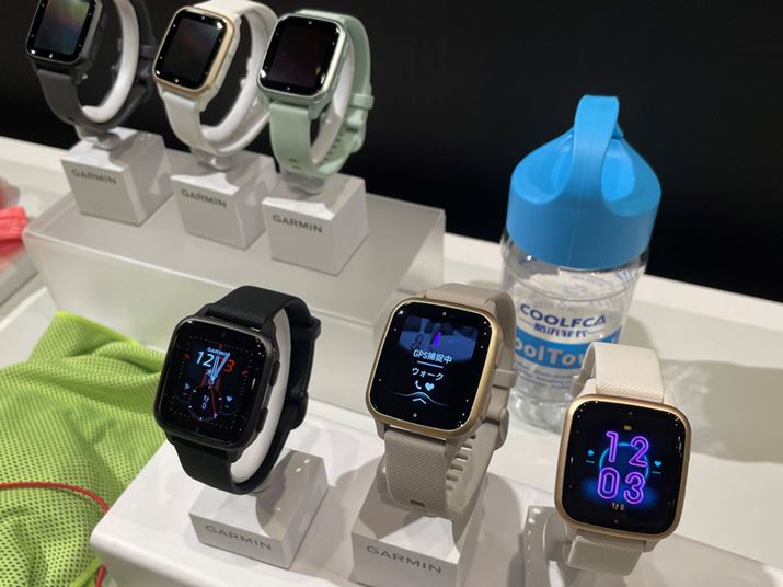 yv[[@\uVenu Sq 2 Musicvi摜j̓ubN^X[gAt`OC^N[S[hAAC{[^s[`S[h3FCAbv܂BuVenu Sq 2v́AVhEOC^X[gAzCg^N[S[hɉāApXeJ[̃N[~g^^bN~gp