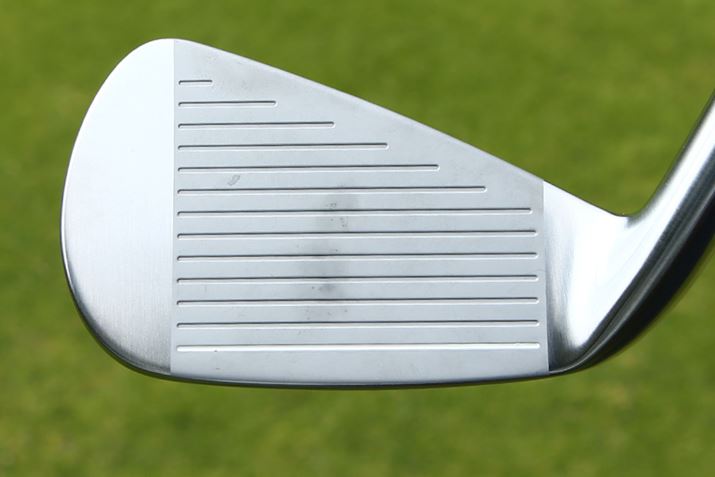 tF[Xɂ́AVfނ́uX37vƂXeX̗pBtF[Xɔdグ邱Ƃ\ŁAXbLł\Ă܂