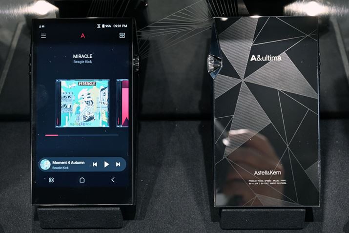 Astell&KernDAP͌ƉeRZvgɂȂĂ邪ÁuA&ultima SP3000v͌ɕ܂銴C[WƂ