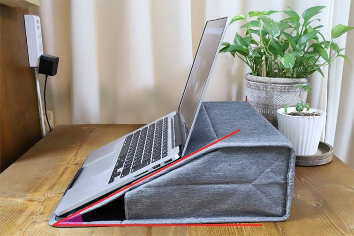 px͖25°Buɑ΂āAj^[ʒu11&#12316;12cmقǍȂ܂