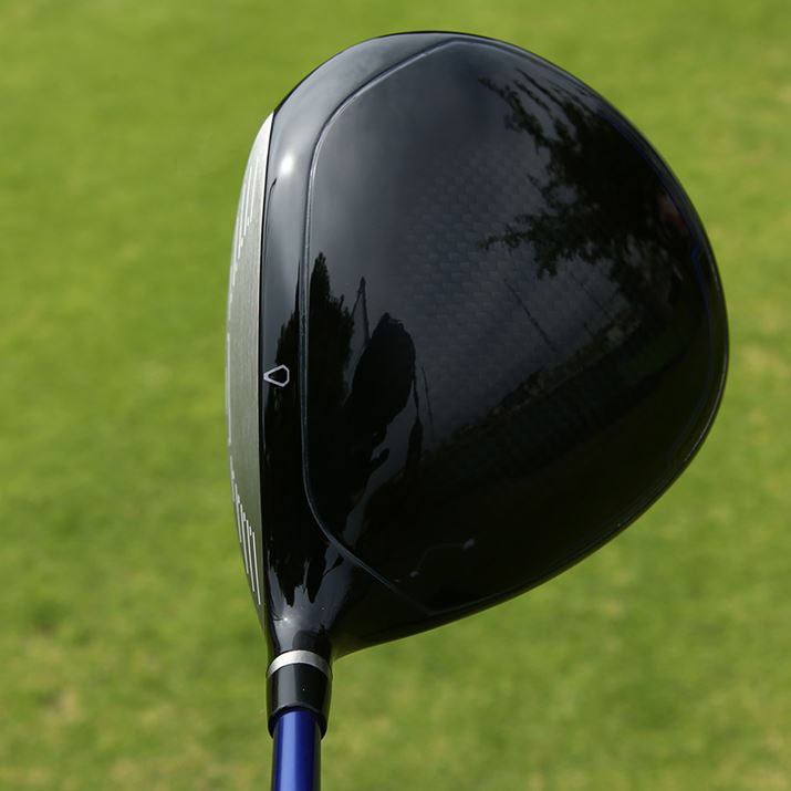 q[Ƀ{[֊sŁAs܂LȂX}[gȌ`łBtF[XقڃXg[gɌA\₷