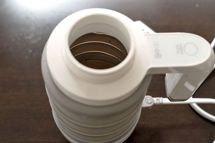 ʐ^Ƃ킩Â炢łA500ml̐ƁA]T邭炢̗eʂł