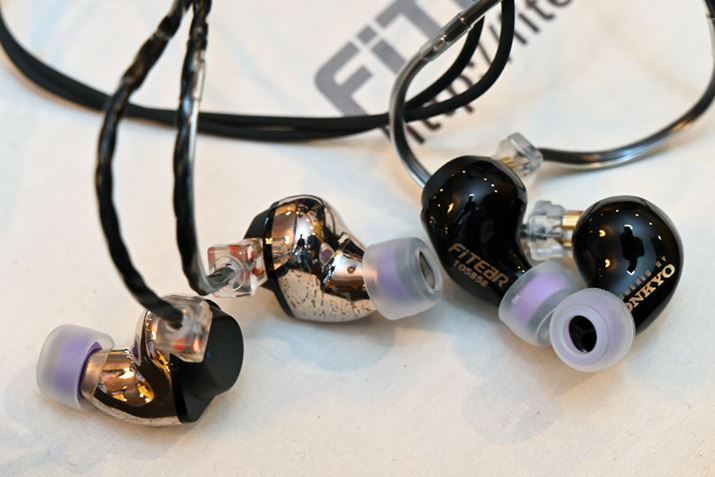 FitEaruFitEar H1viʐ^EjƁuFitEar Silverviʐ^j