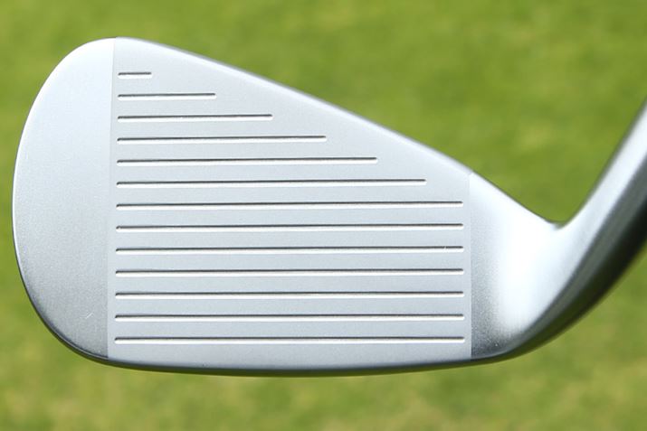 tF[X\ÂĂ܂BnڕtF[XɍȂ悤AgDƃq[ɉ荞ނ悤̂Ő^ꂽuV[XJbvtF[Xv̗pB݃GA傫邱ƂŁA򋗗\߂Ă܂