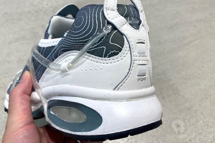 ̃I[o[ĆAq[ɂȂĂAƃV[Ÿ̊߂Ă܂