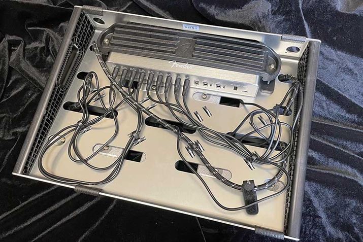 uUNIVERSAL POWER-SUPPLY MOUNTINGvƂ̂ƂŁAЂ̃p[TvCłłAАȋgݍ킹͈̊_`I