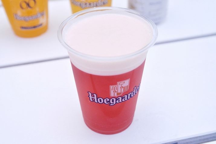 uq[Kf [v́Auq[Kf zCgvɃt{[Ỷʏ`čꂽr[BrŝĂ܂