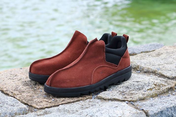 VvȒԃfnCeNf܂ŕLWJ郊[{bNB郉CAbv̂ȂA1990NXg[gňɂ͉g̖T_hARtH[^uɃAWV[YЉ܂I