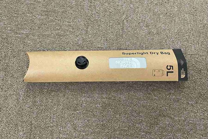 LԂ́A16ij×10isj×41ijcmƂTCYAȊ̃pbP[WŔ̔Ă悤ɁA܂肽ނƂȂRpNg