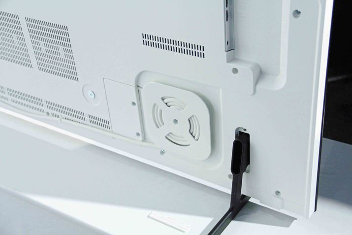 fBXvCɂ͓dP[u̒𒲐@\