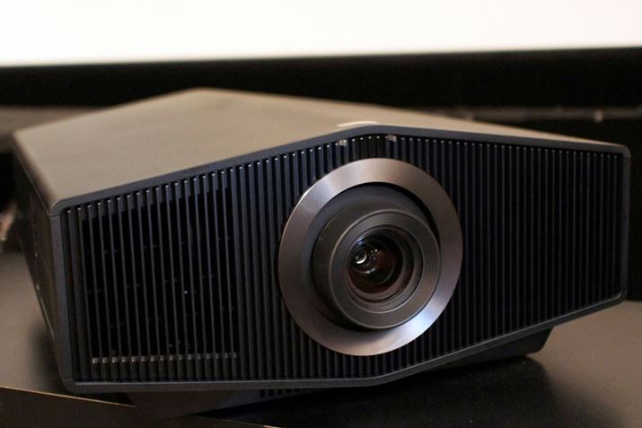 uVPL-XW7000v̖{̐F̓ubN̂