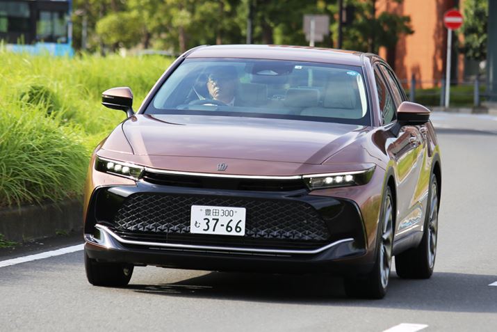 g^ V^uNEv̑eƂĔuNXI[o[vBVɓڂꂽuDRSi_Ci~bNAXeAOjvȂǁA𒆐SɐV^f̎͂m߂Ă݂