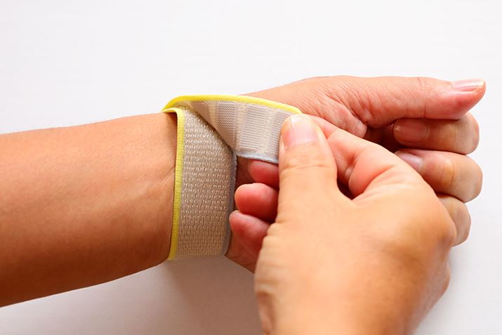 ugC[vv̓}WbNe[vŌŒ肵܂BLkĊȒPɒO\BJ[̓u[/OCgCACG[/x[WAubN/OC3FIׂiʐ^̓CG[/x[WjBق̃oh3F̃J[oG[VpӂĂ