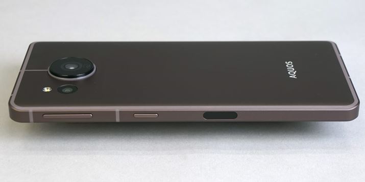 {fBEʁB{[Ɠd̊e{^ƁAwF؃ZT[zuBGoogleAVX^g{^p~Ad{^̒őpB܂AdqσAvȂǂ̋@\suPaygK[v͎wF؃ZT[̒ōs