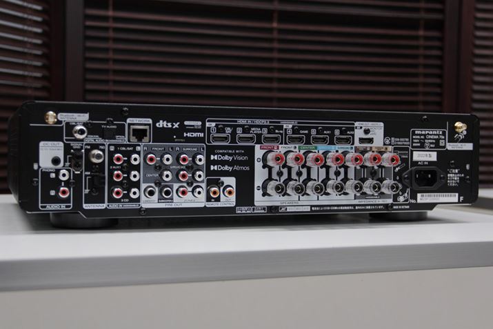 uCINEMA 70sv̔wʒ[qB40GbpsΉHDMI͂3n̂݁BvAEg7.1chB]̃}c^AVAṽvAEg2.1chƂlƁAg啝ɌサĂ