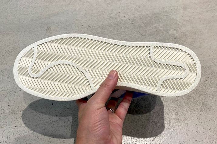 IWiƓl̃w{[^Cṽgbhp^[AꂽObv͂𔭊