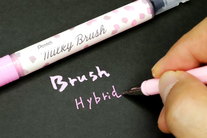 u~L[ubVviʐ^jƁunCubh~L[viʐ^j̔rBsNłAF̔Z̍͂Ȃ芴܂