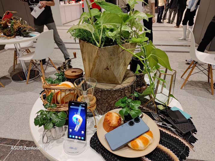 LpJi1{jŎBeA1/50bAF1.9AISO64