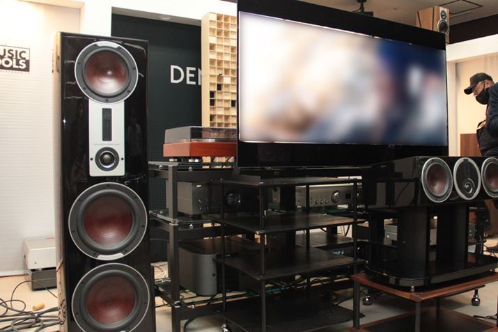 fXg[VɎgꂽ̂́ADALÍuEPICONvȂтɁuRUBICONvV[YBTEhobNAtgChXs[J[܂ށu9.4.6v\Dolby AtmosRecĐ