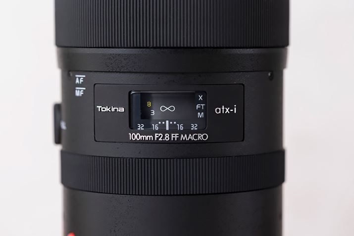 LmƃjR̓tH[JXỎ]tɂȂ邪A{Y͂ꂼꏃYɍ킹]őł悤ɐ݌vĂBRȂAڐwW̕\ɏ]Bׂ₩ȔzꂵB̉摜̓Lmp