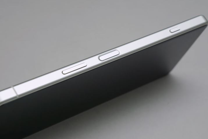 Eʂɂ܂Ƃ߂ꂽ{^BGoogle AVX^ǧĂяo{^p~A{[AwZT[̓d{^AVb^[Ƃ\ɂȂ