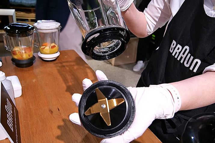 ȂAWOƃu[h͕ł̂ŁA􂢂₷ł傤B[^[ƈꕔp[cāAH􂢋@ɑΉĂ܂i70ȏ̃R[Xł͎gp֎~j