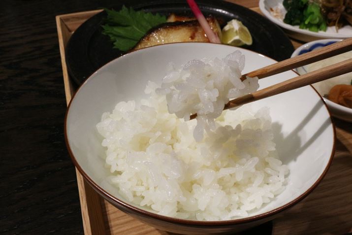 VbLƂ܂BÂ݂͗}߂łAނƊÂ݂oĂ