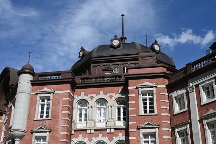 35mmƓʒu50mmŎBewłBuw̌茩悤vƂƂ炢̉pƎv܂BꂽWỶpłZ 6 IIANIKKOR Z 50mm f/1.8 SAISO100AF5.6A1/1000bAzCgoXFI[g1i͋CcjAsN`[Rg[FX^_[hBeʐ^i6048×4024A13.7MBj