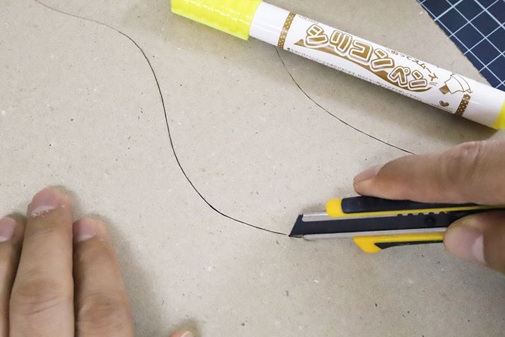 Jb^[iCt̐nɓhƁA_{[̋Ȑ؂XXXcc