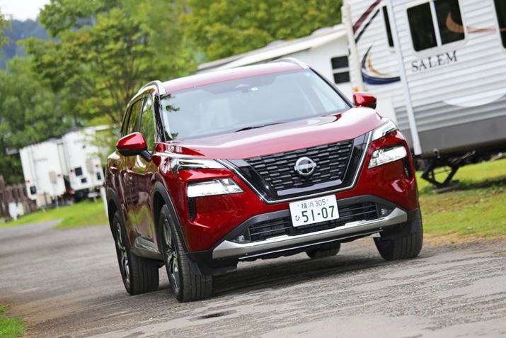 4ڂ̐V^uGNXgCv́A2́ue-POWERvɔdp̐VGWuVC^[{GWvڂĂ̂ő̓ɂȂBɁA4WDfɂ͑O2̍o̓[^[𓋍ڂd쓮4֐Zpue-4ORCEv̗pĂB́Aue-4ORCEvڃO[hɎ悵