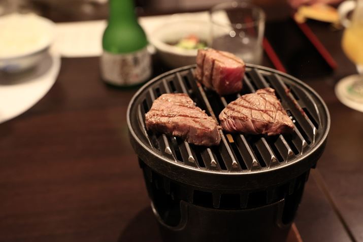 W52mmŏh̗[HBeB邱ƂŁAwi{PołBWȂł͂̂قǂ悢ߊoĂEOS R6ARF24-240mm F4-6.3 IS USMA52mmAF5.6A1/200bAISO6400AzCgoXFI[gi͋CDjAsN`[X^CFiBeʐ^i5472×3648A5.5MBj